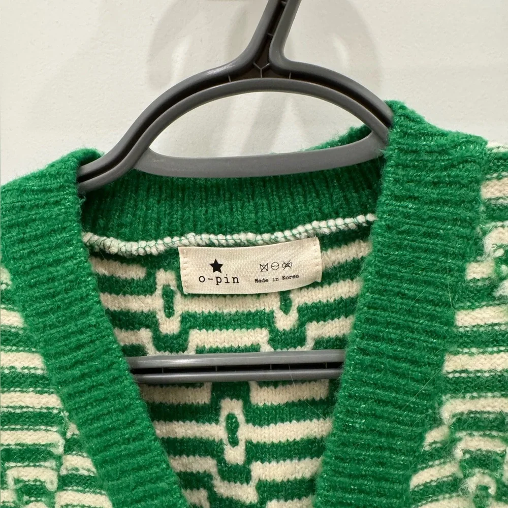 Sweater Vest - Picture 3 of 4